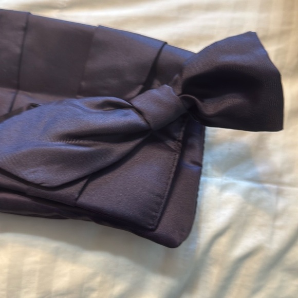 Elegant Purple Satin Clutch with Bow - Picture 2 of 5